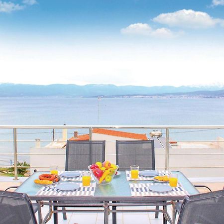 Amazing Home In Chalkida With Wifi 외부 사진