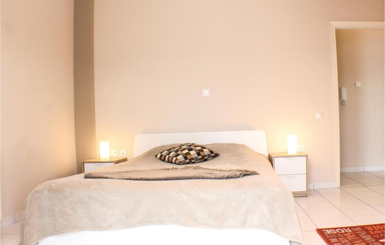 Amazing Home In Chalkida With Wifi 외부 사진