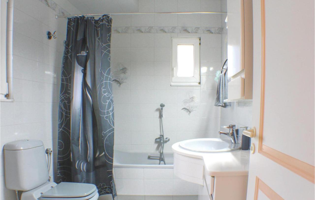 Amazing Home In Chalkida With Wifi 외부 사진