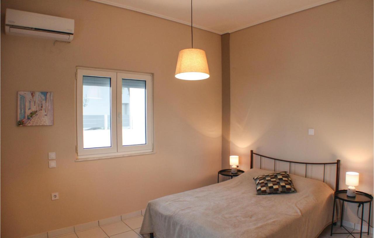 Amazing Home In Chalkida With Wifi 외부 사진